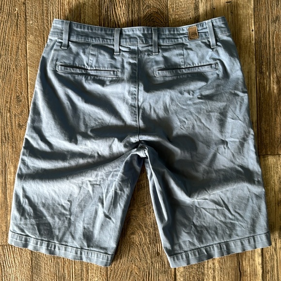 AG- ADRIANO GOLDSCHMIED MAN BERMUDO SHORTS, SIZE 30 - Picture 2 of 8
